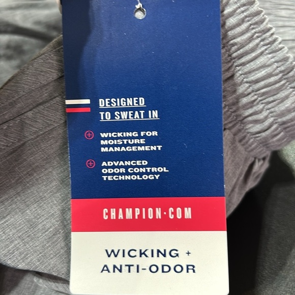 Champion Varsity,Wicking/anti-odor,panty lined,elastic drawcord waist,zip pocket - Picture 12 of 12